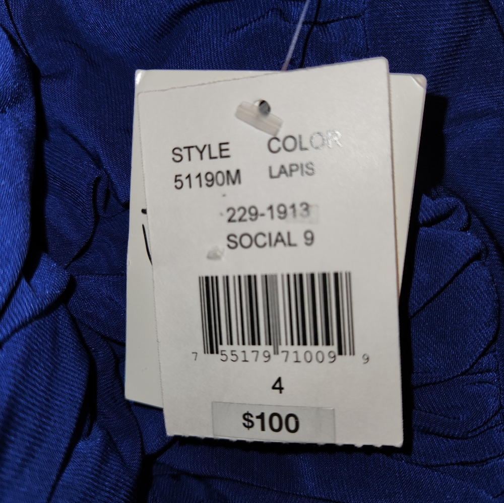 NWT J. Taylor Blue Long Formal Dress Size 4 - Picture 4 of 6